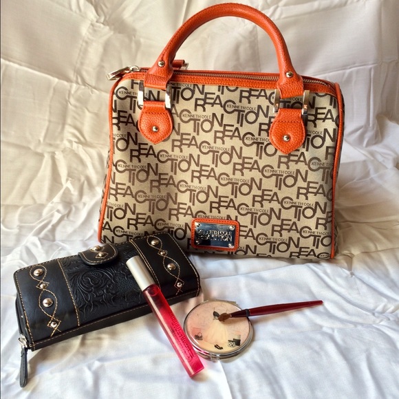 Kenneth Cole bag
