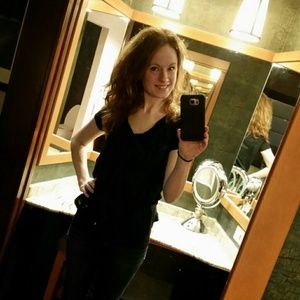 Meet your Posher, Ashley