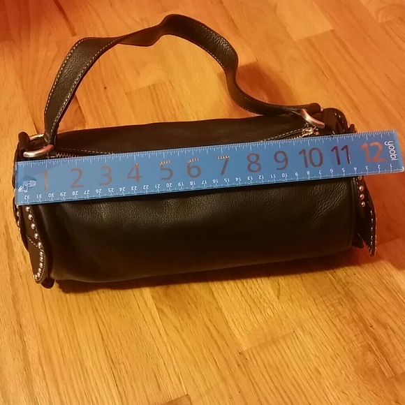 SOLD Black Maxx  New York handbag - Picture 3 of 4