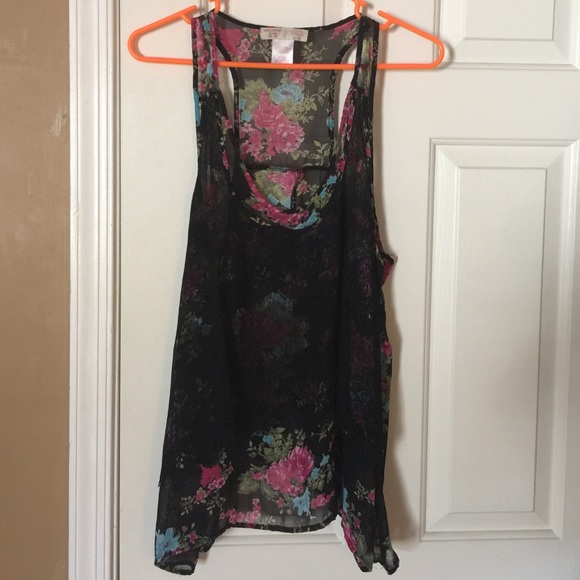 Lace over lay floral tank top