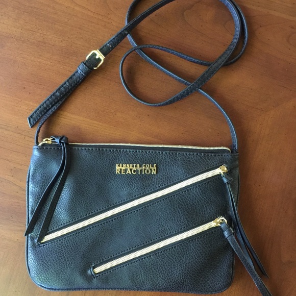 Black Zipper Purse - Picture 2 of 4