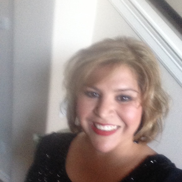 Meet your Posher, Erica