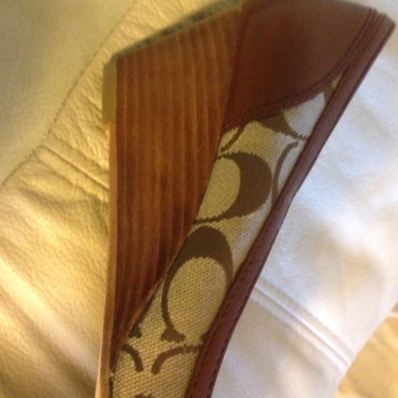 Never worn COACH wedges! - Picture 4 of 4
