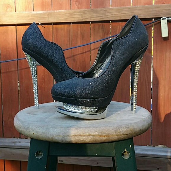 LAST PRICE REDUCTION! Bling diamond accent heels