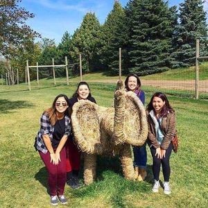 Meet your Posher, Yasmin