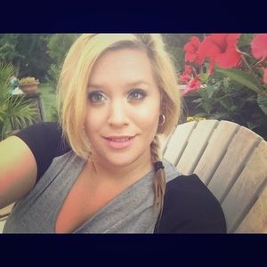 Meet your posher! 👋🏻