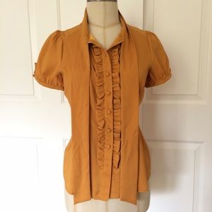 BCBGMAXAZRIA Ruffle Front Blouse Top Sz M BCBGMAXAZRIA Ruffle Front Blouse Top Sz M