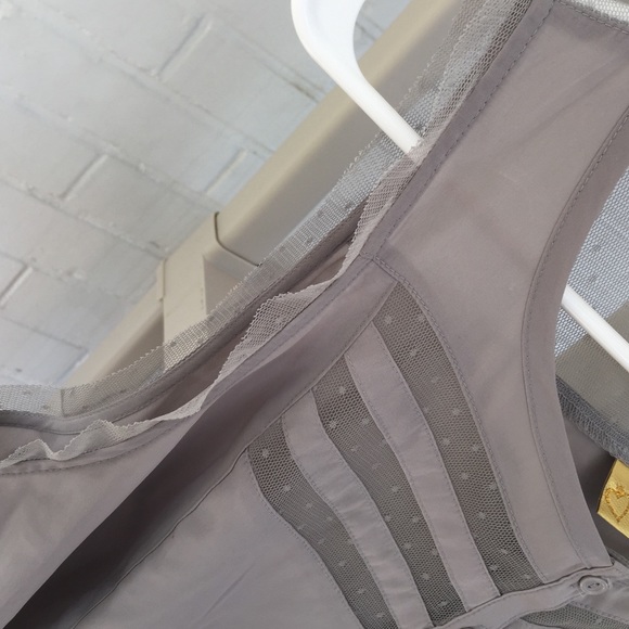 🚫Sold🚫Princess Vera Wang grey lace tank top - Picture 3 of 4