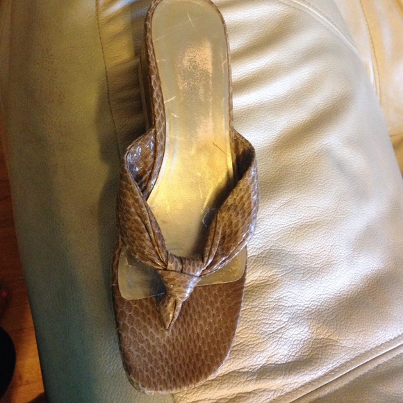 Taupe wedges - Picture 1 of 4