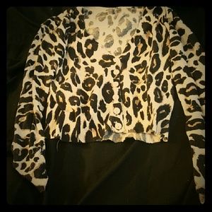 Short Leopard print cardigan