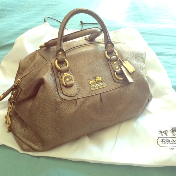 Coach Handbags - Great condition metallic leather coach satchel