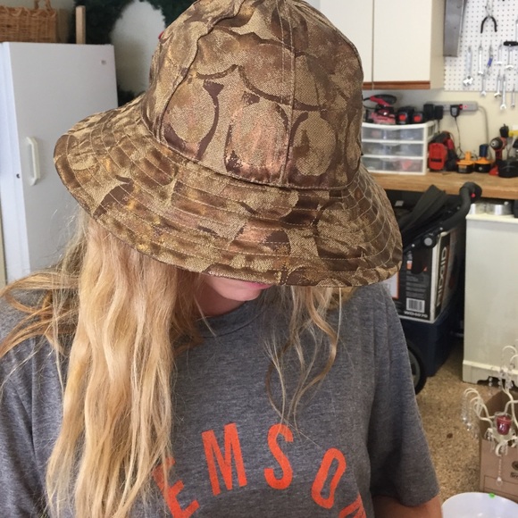 Coach bucket hat