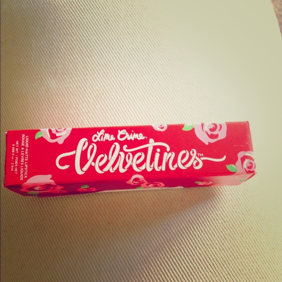 !ON HOLD! Limecrime Velvetine