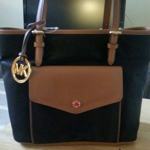 Authentic Michael kors jet set