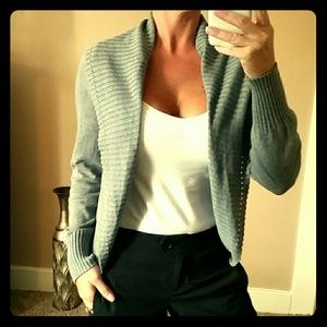 Gray sweater comfy fall gorgeous