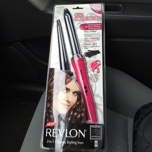 Brand new Revlon Clipless 2in1 Styling Wand