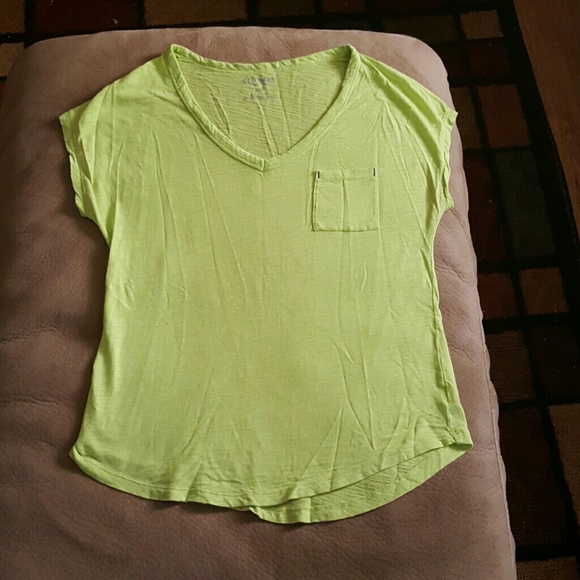 Old navy shirt