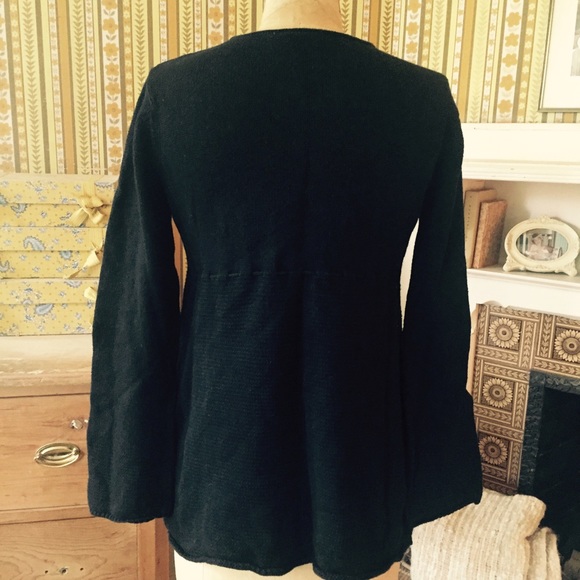 Black Maternity Sweater 🌟10% Off! - Picture 3 of 4