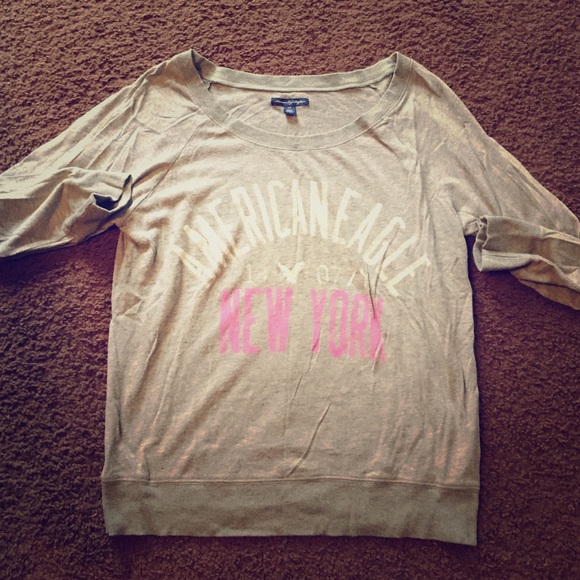 American Eagle 3/4 length top