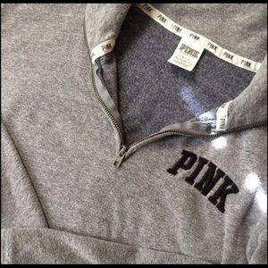 beautiful pink VS sweater💗