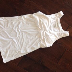 Super cute Kyodon athletic yoga top