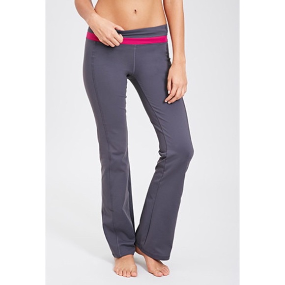 fit and flare yoga pants