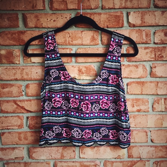 Scalloped Crop Top