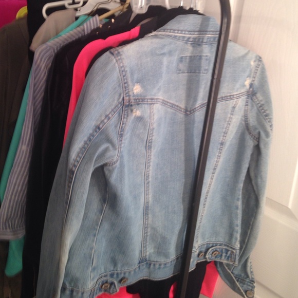 Jean jacket - Picture 2 of 2