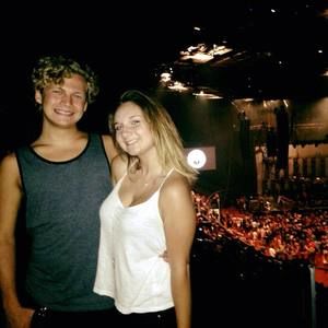 Meet your Posher, Simone