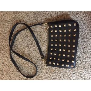 Forever 21 gold and black purse