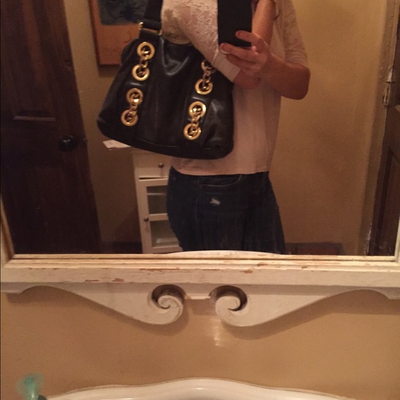 SOLD Micheal kors purse