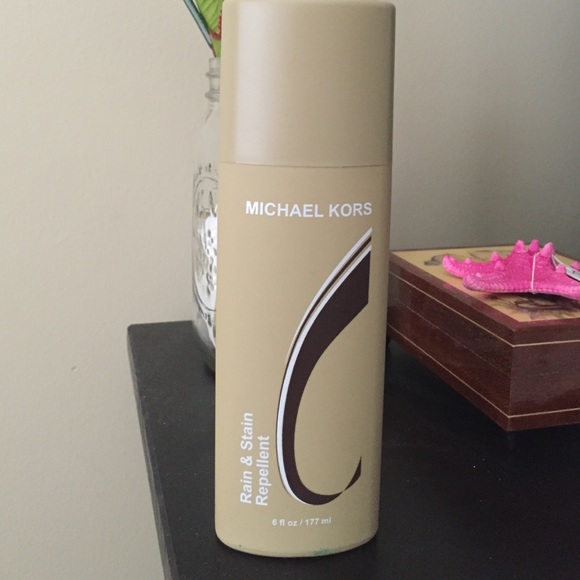 Rain and stain repellent!