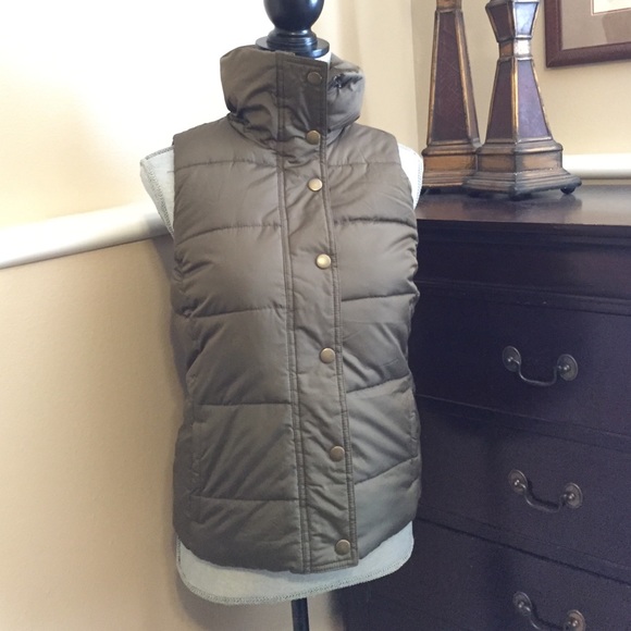Army green fleece lined vest
