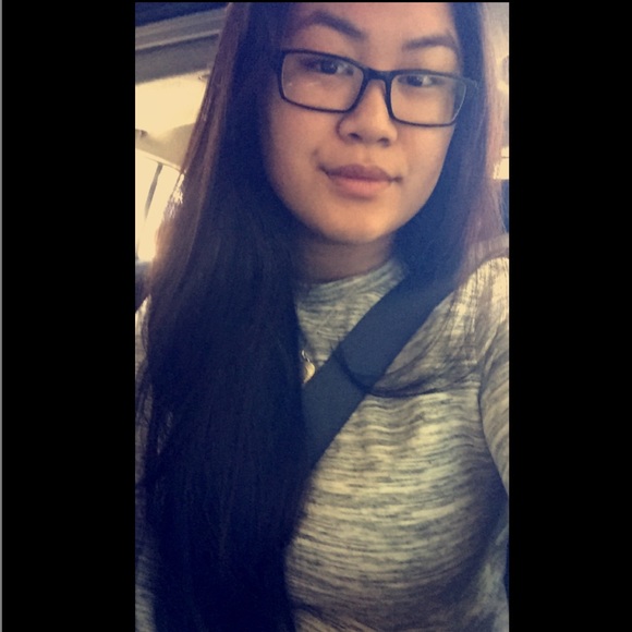 Meet your Posher, Chanel - Picture 1 of 1