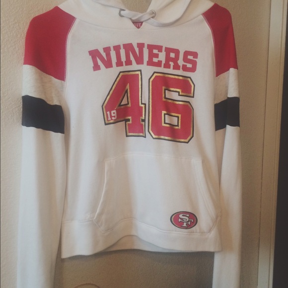 VICTORIA SECRET- NFL- SF 49ER HOODIE ❤️💛❤️💛