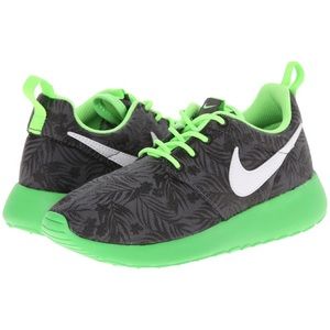 Jungle Print Nike Roche