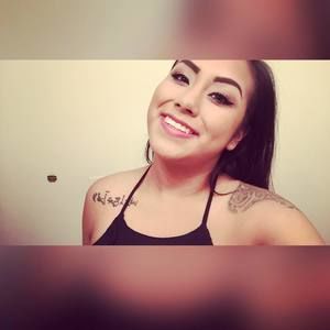 Meet your Posher, Adriana