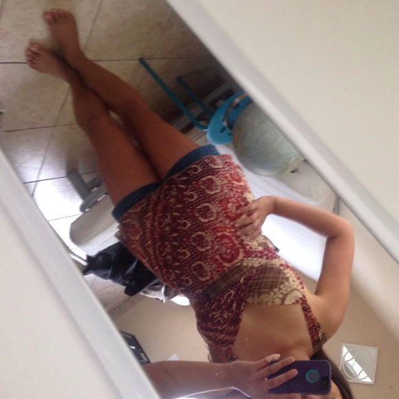 Top - Picture 2 of 3