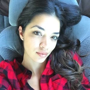 Meet your Posher, Antoya