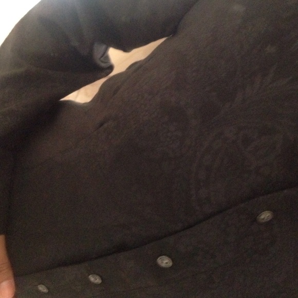 Black top - Picture 2 of 3