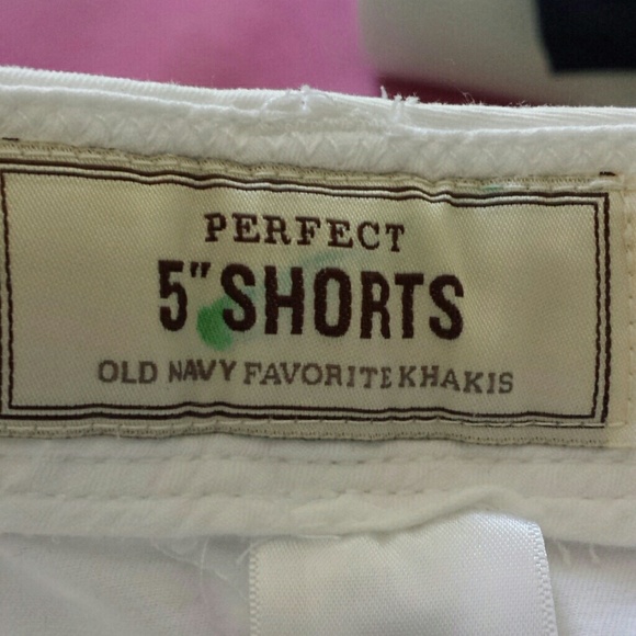 Shorts - Picture 3 of 3