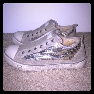 UGG Sneakers