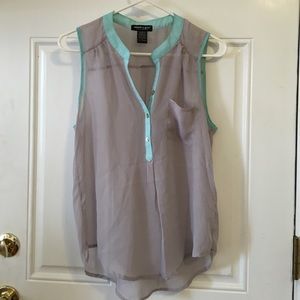 Sheer Silver / Light Gray Top