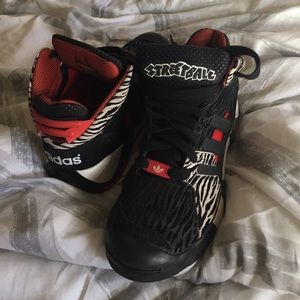 Adidas Original 90s Style Streetball Sneakers