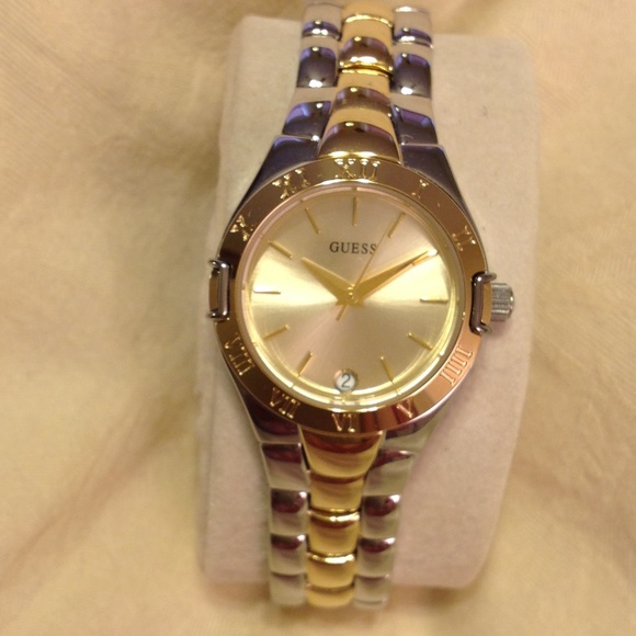 Guess Watch
