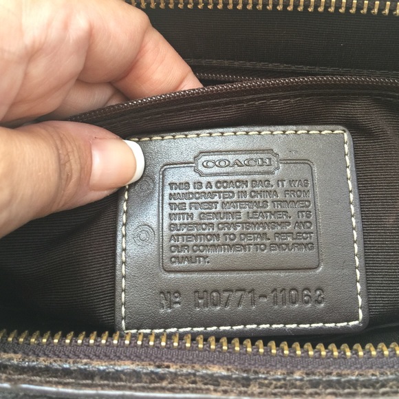 Coach Purse authentic - Picture 3 of 4
