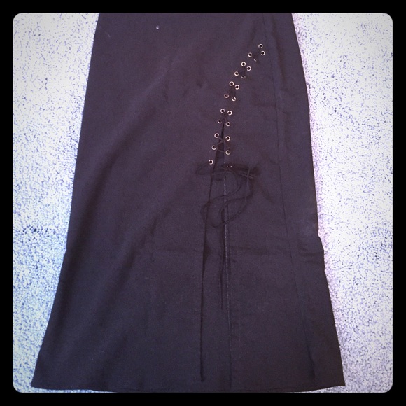 Tie up trumpet skirt