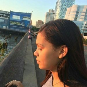 Meet your Posher, Karina