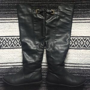 Sz 8 Black Knee High Buckle Zip Riding Boots