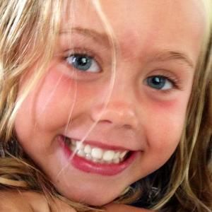 Meet your Posher, Lea